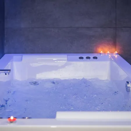Rei Lux Apartment *